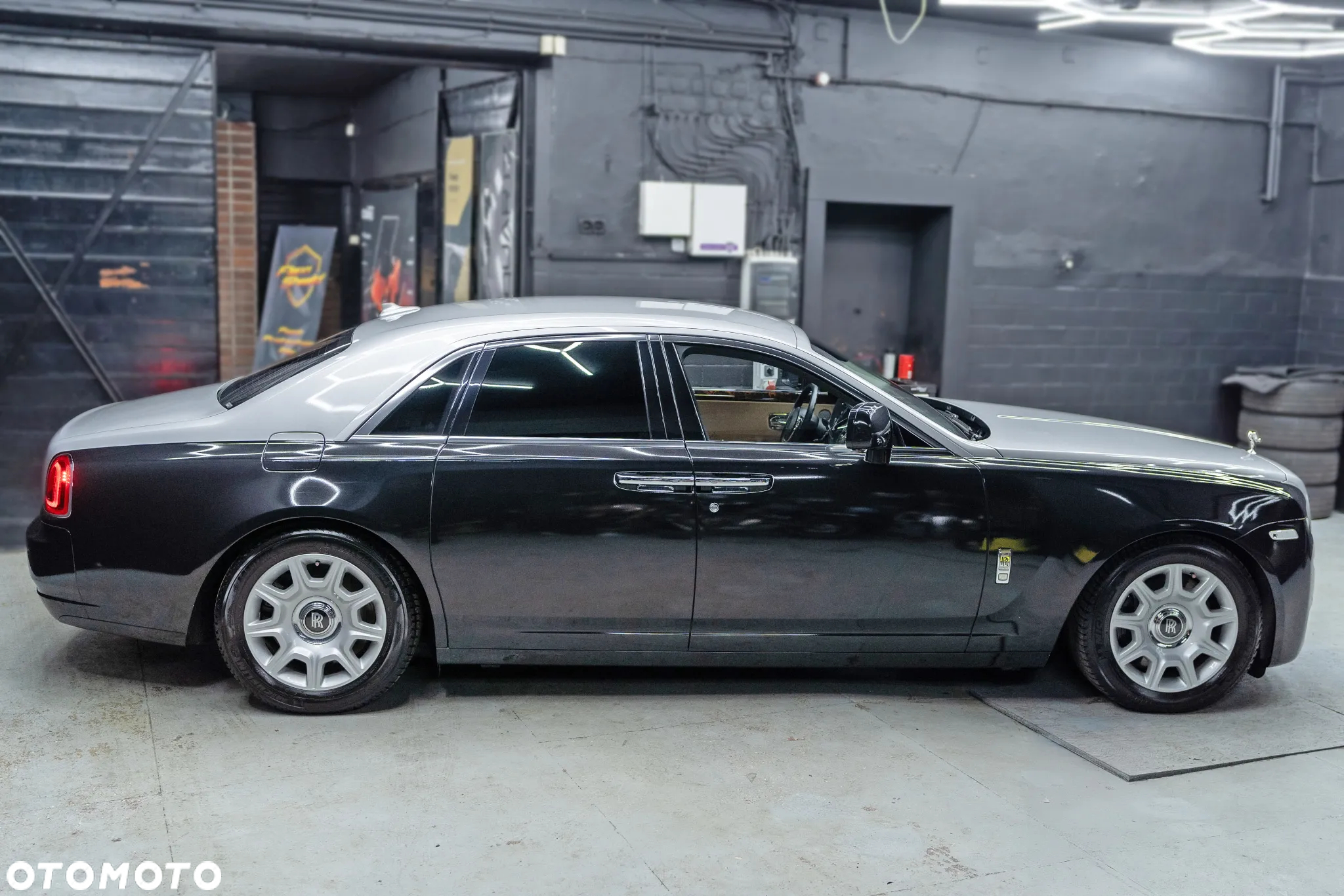 Rolls-Royce Ghost Standard - 5