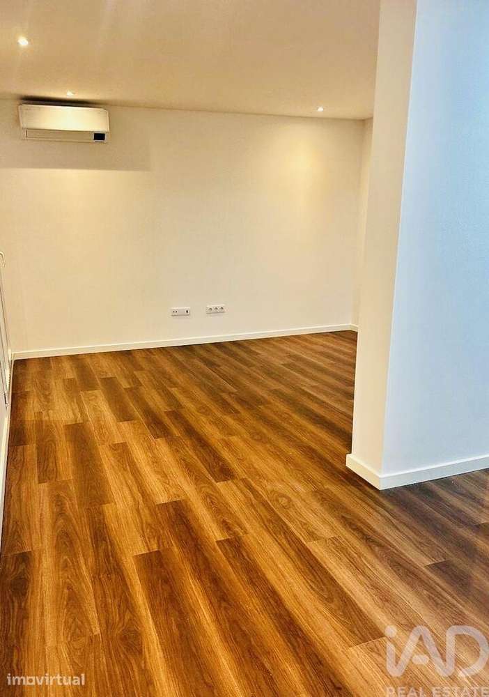 Apartamento T3 em Almada, Cova da Piedade, Pragal e Cacilhas de 96 m2 - Grande imagem: 4/18