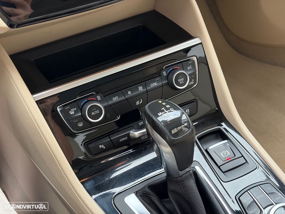 BMW 225xe Active Tourer iPerformance Luxury Line - 33