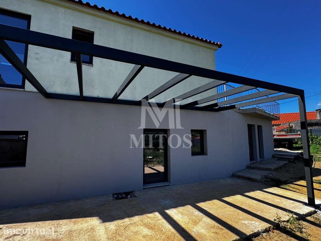 Moradia T3 renovada - Fontão - Grande imagem: 2/27