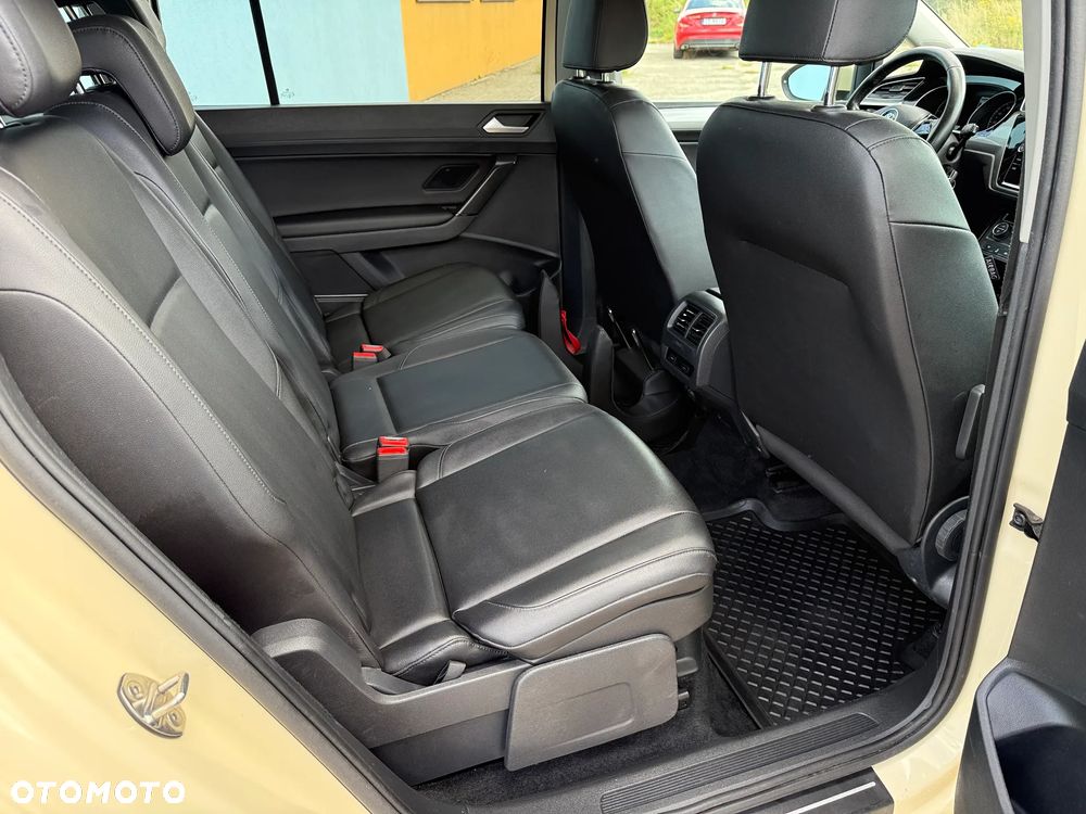 Volkswagen Touran 2.0 TDI BMT Comfortline Plus DSG - 9