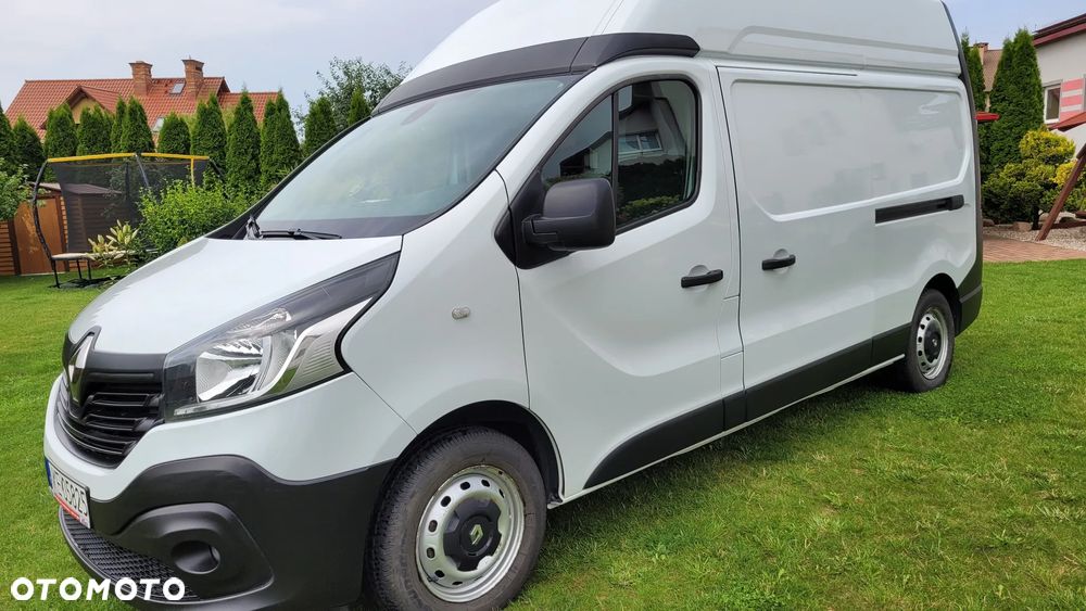 Renault Trafic - 2