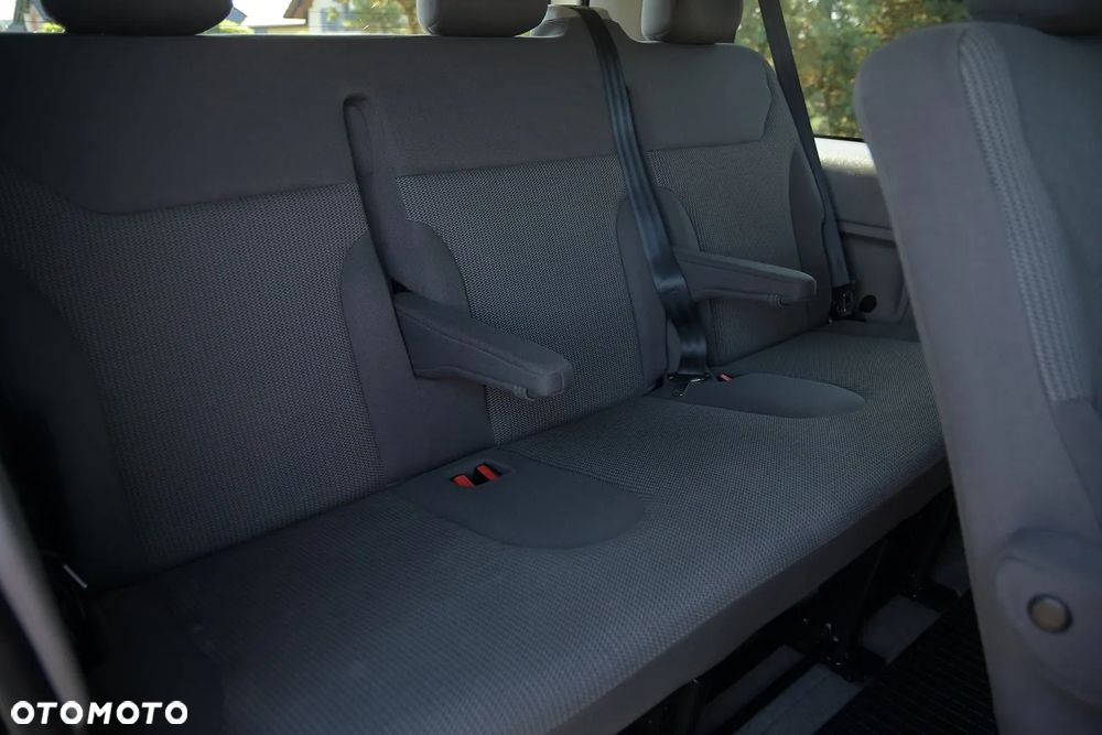 Opel Vivaro Tour Cosmo L1H1 - 21