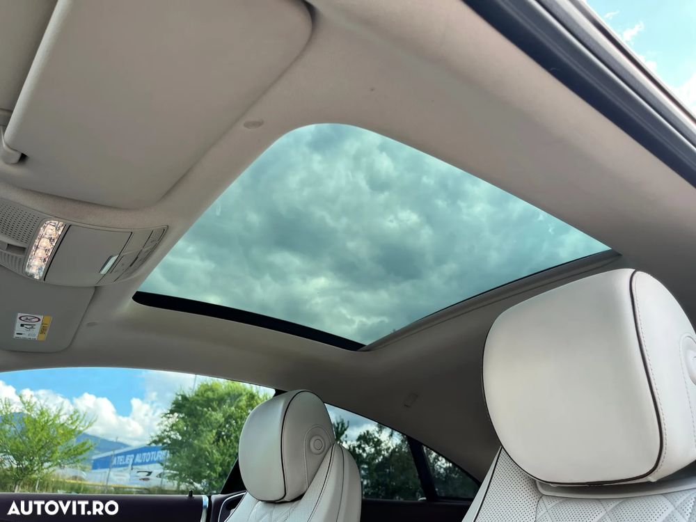 Mercedes-Benz E 220 d 4MATIC - 31