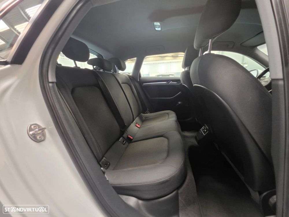Audi A3 Sportback 1.0 TFSI Sport - 11