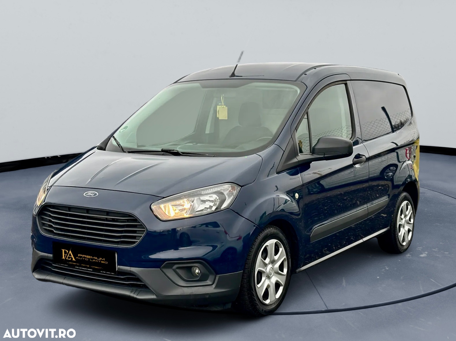 Ford Transit Courier 1.5 TDCi L1 Kombi Commercial Ambiente - 2