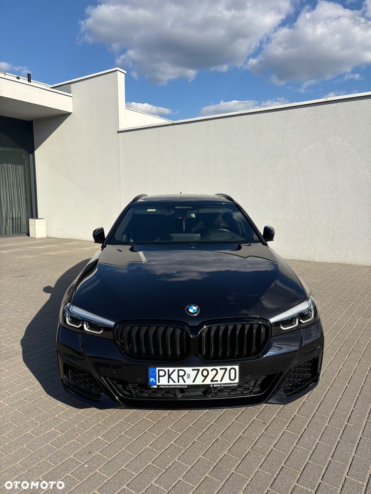 BMW Seria 5 530d xDrive mHEV - 2