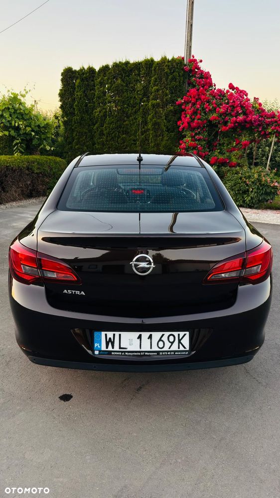Opel Astra 1.6 Energy EU6 - 2