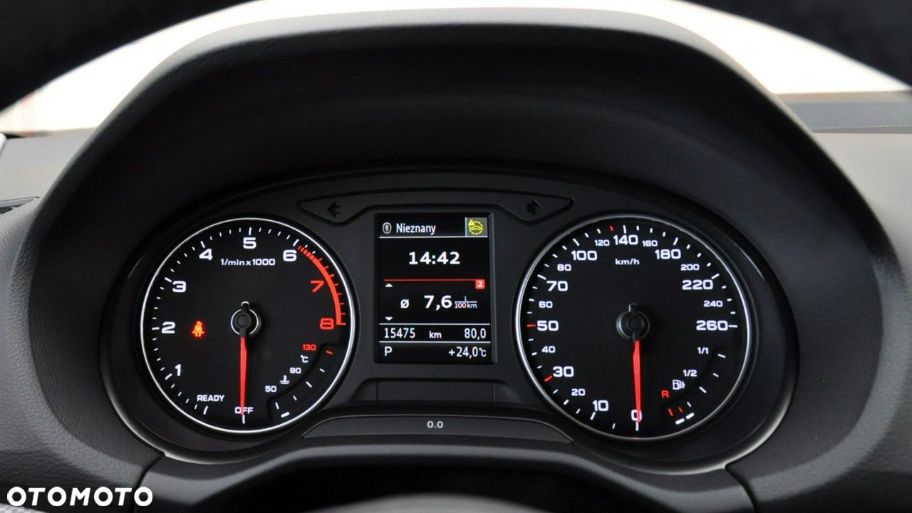 Audi Q2 - 24
