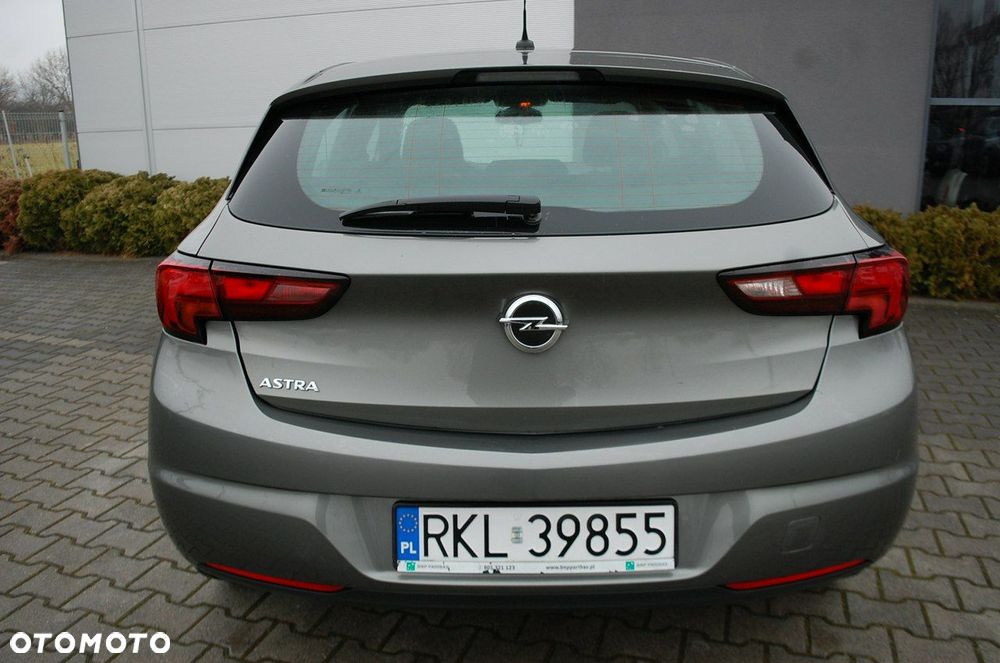 Opel Astra - 18
