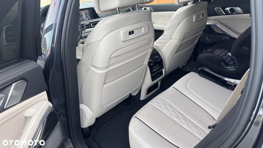 BMW X6 - 21