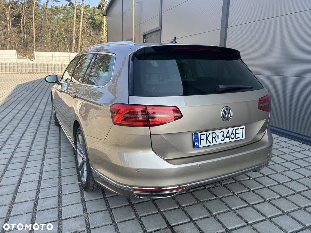 Volkswagen Passat - 5