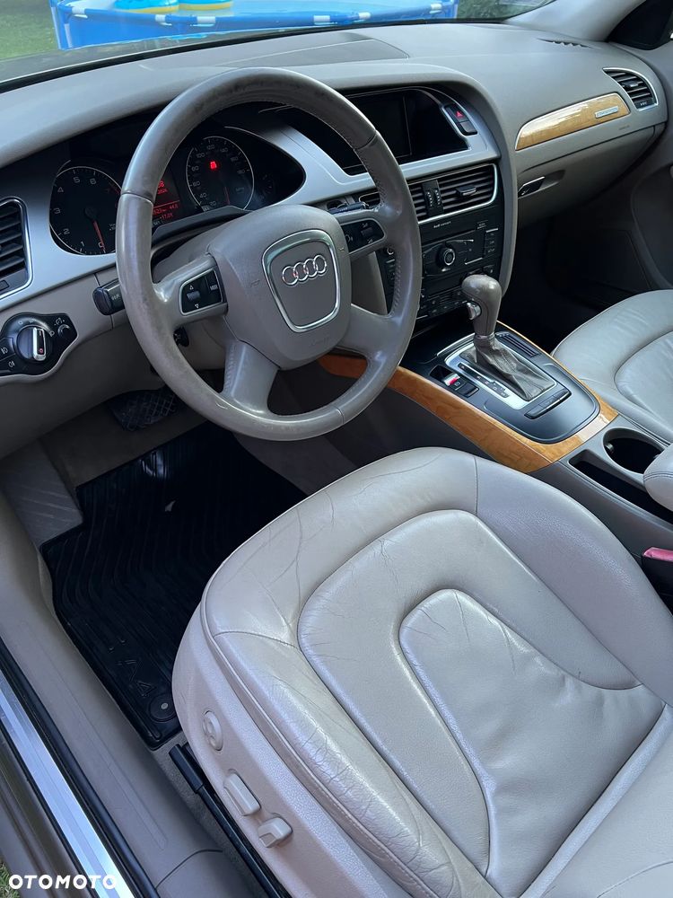 Audi A4 Avant - 6