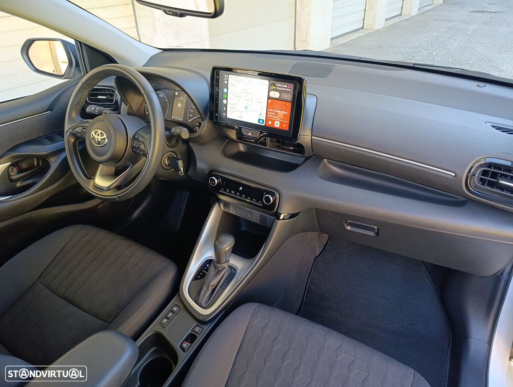 Toyota Yaris 1.5 HDF Comfort Plus - 20