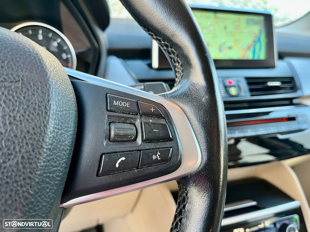 BMW 216 Active Tourer - 35