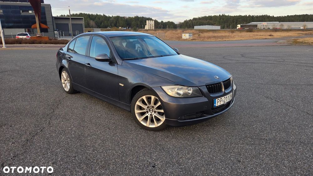 BMW Seria 3 - 1