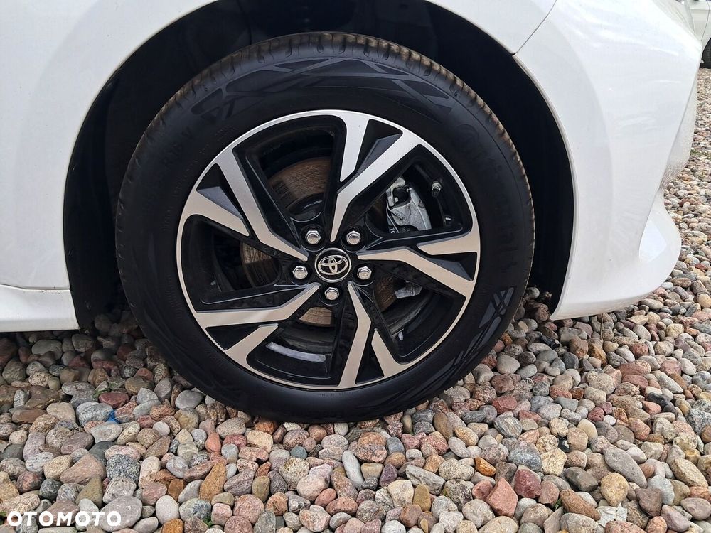 Toyota Yaris Hybrid 1.5 Style - 24