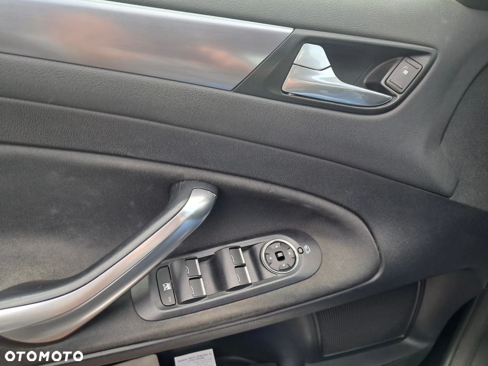 Ford Mondeo 1.6 T Titanium - 22