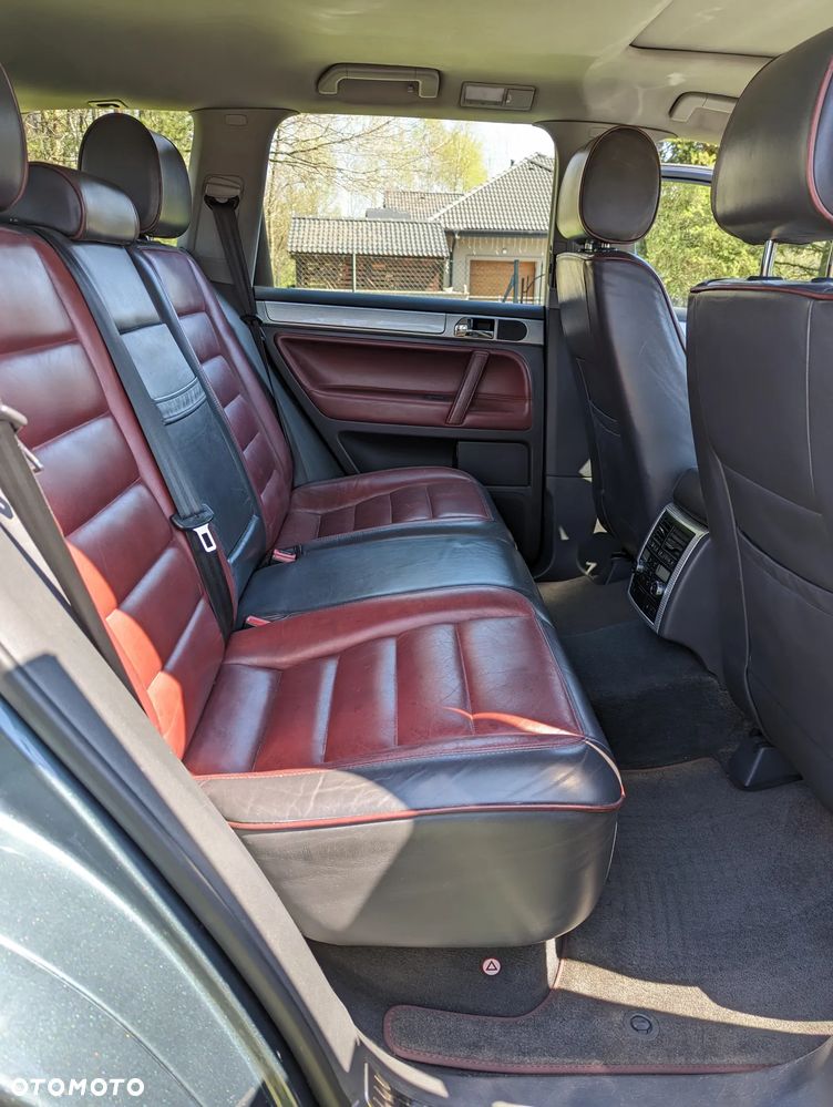 Volkswagen Touareg - 21