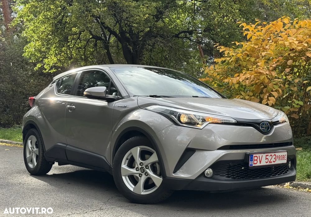Toyota C-HR Hybrid Business-Edition - 3