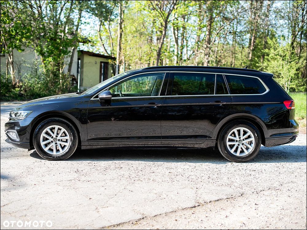 Volkswagen Passat - 3