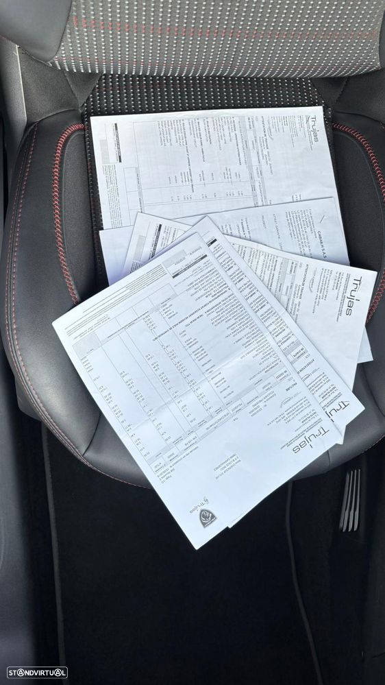 Peugeot 208 1.2 PureTech GT Line EAT6 - 4