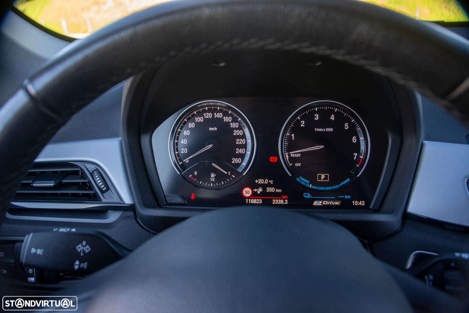 BMW X1 25 e xDrive Corporate Edition - 13