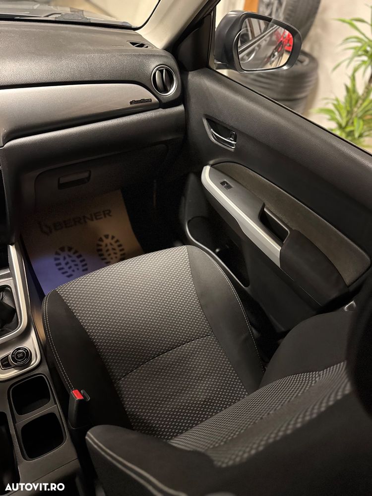 Suzuki Vitara 1.6 (4x4) Allgrip Comfort - 15