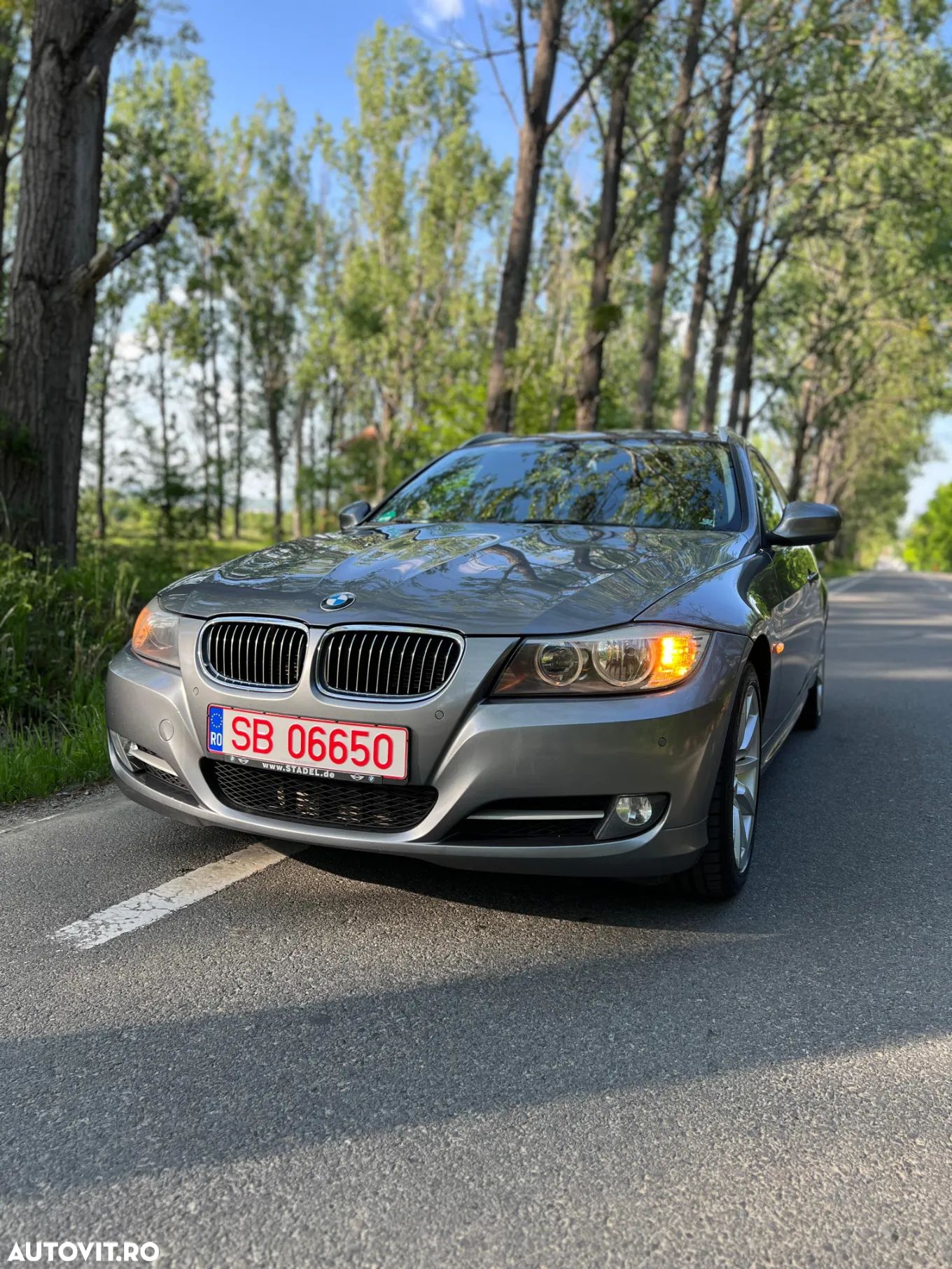 BMW Seria 3 335d DPF Touring Aut. Edition Exclusive - 1