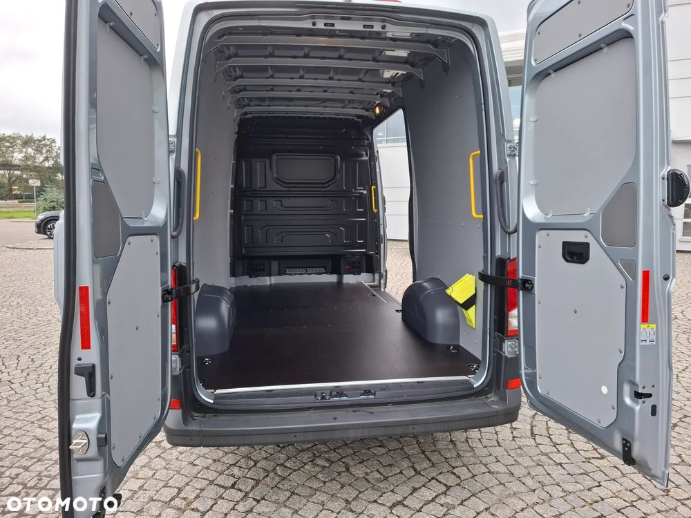 Volkswagen Crafter - 4