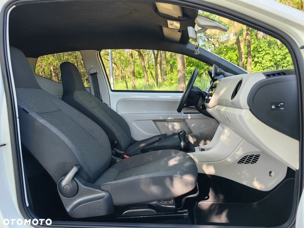 Volkswagen up! 1.0 move - 5