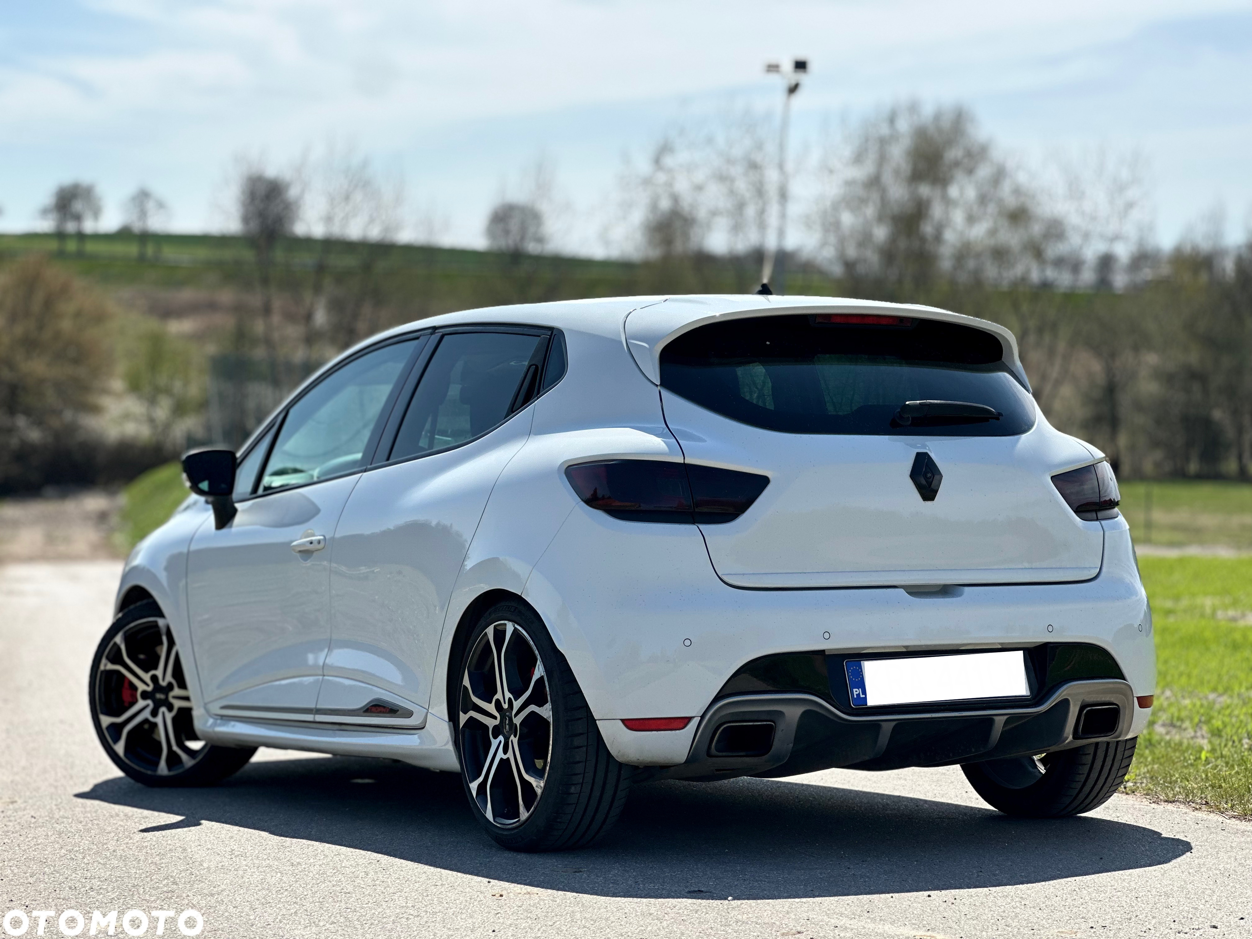 Renault Clio 1.6 R.S.Trophy 220 EDC - 4