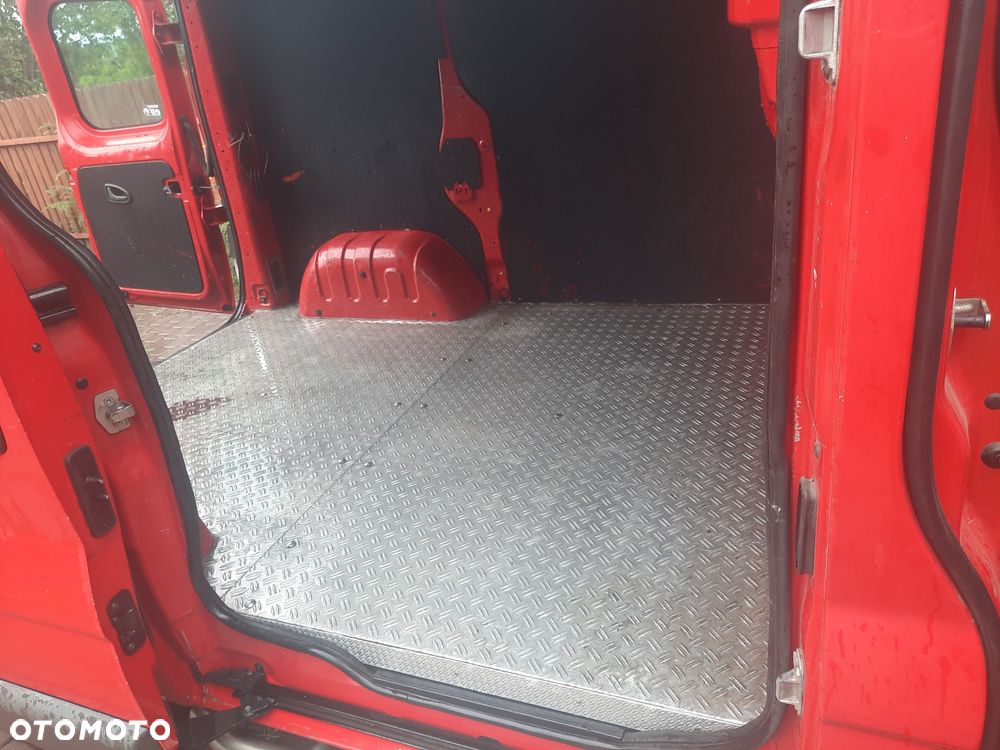 Renault Trafic L1H1 - 15