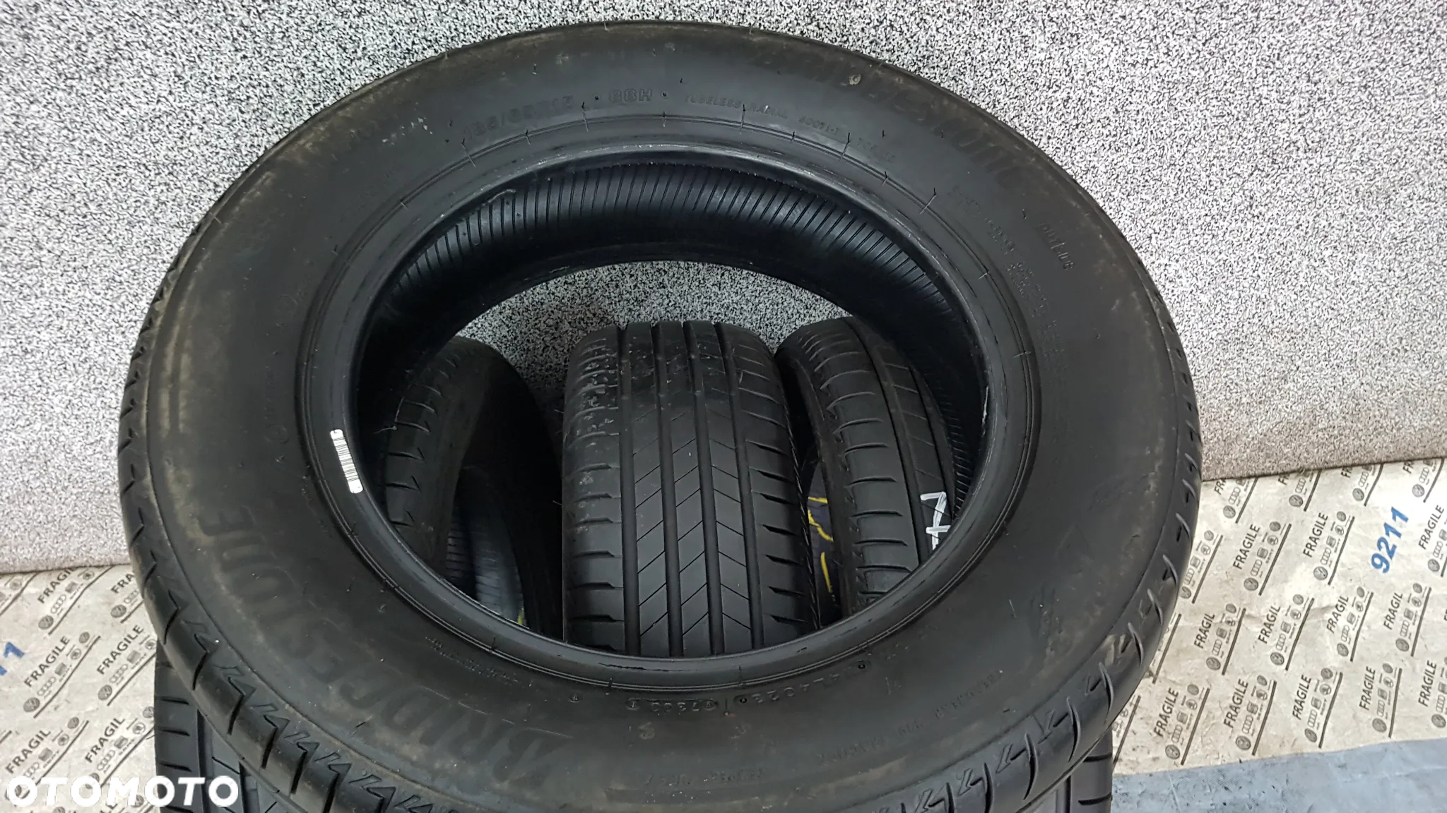 BRIDGESTONE TURABZA T005 185/65R15  185/65/15 - 21