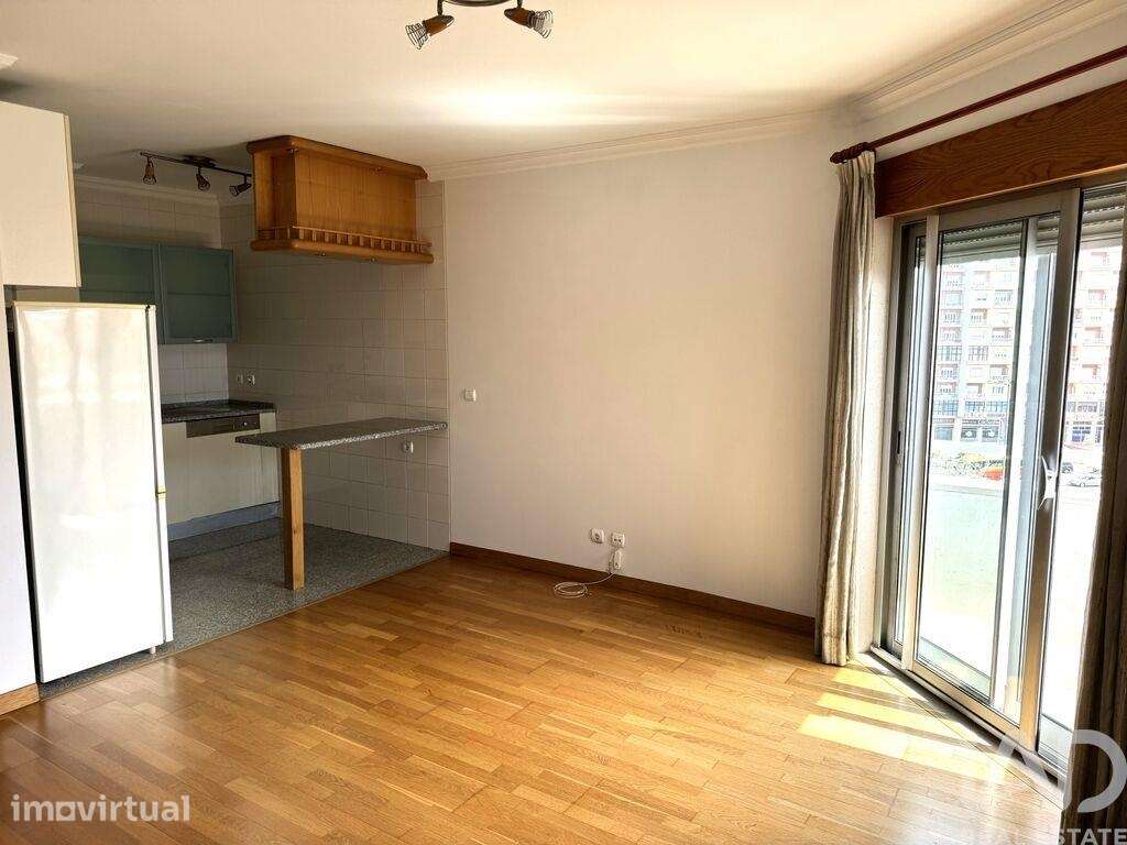 Apartamento T1 em Alvalade de 50,00 m2 - Grande imagem: 5/28