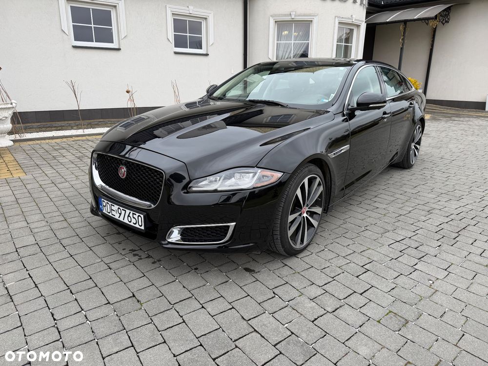 Jaguar XJ 3.0 V6 Kompressor AWD Langversion Portfolio - 1