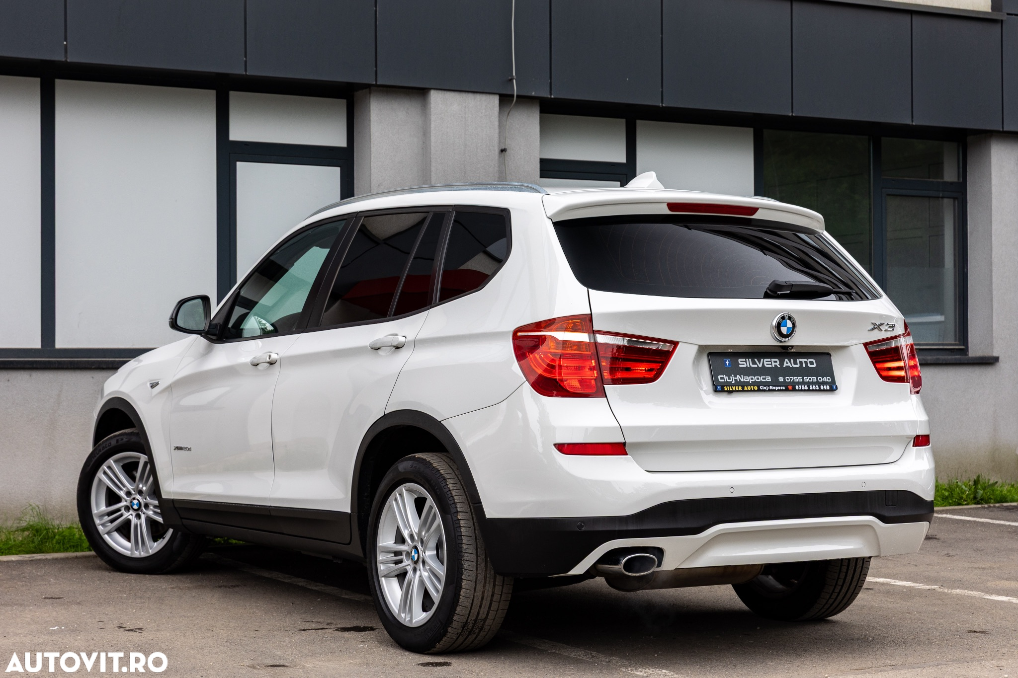 BMW X3 xDrive20d AT Luxury Line - 11
