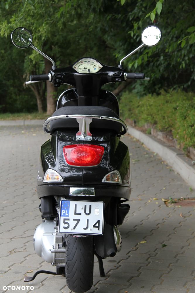 Piaggio Vespa - 9
