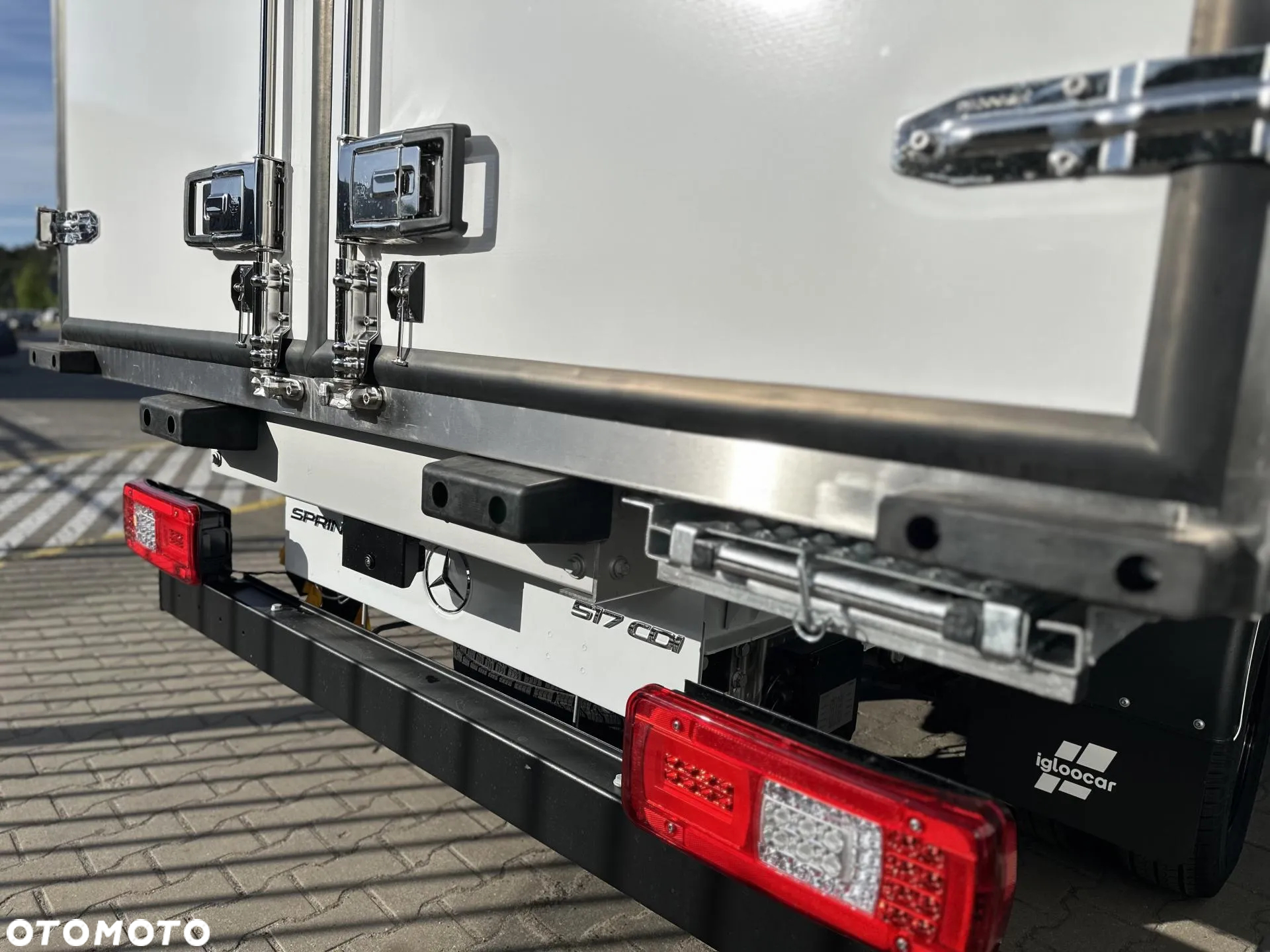 Mercedes-Benz Sprinter - 6