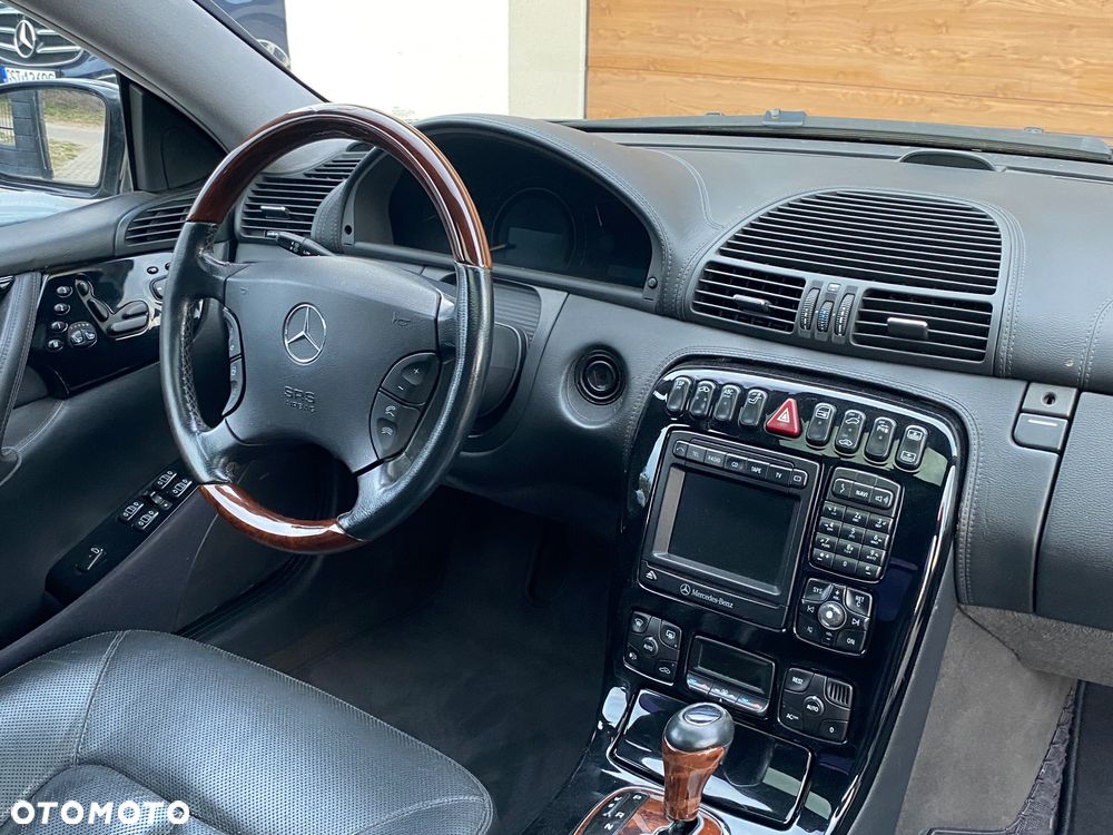 Mercedes-Benz CL 500 - 25