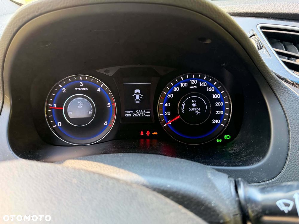 Hyundai i40 - 15