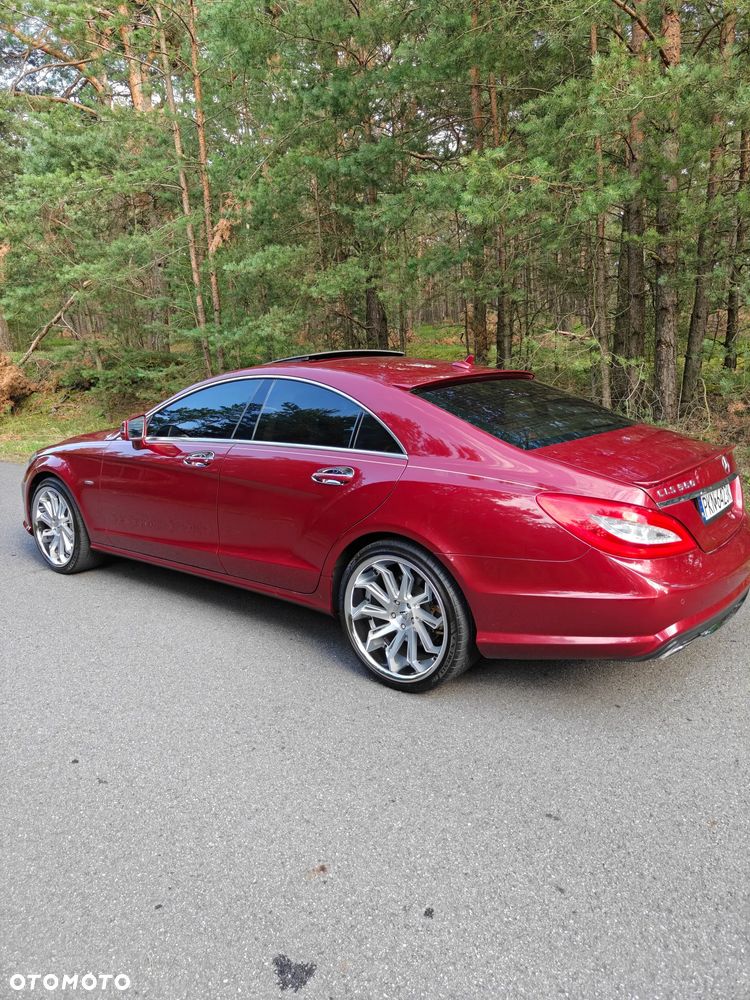 Mercedes-Benz CLS 500 BlueEff - 16