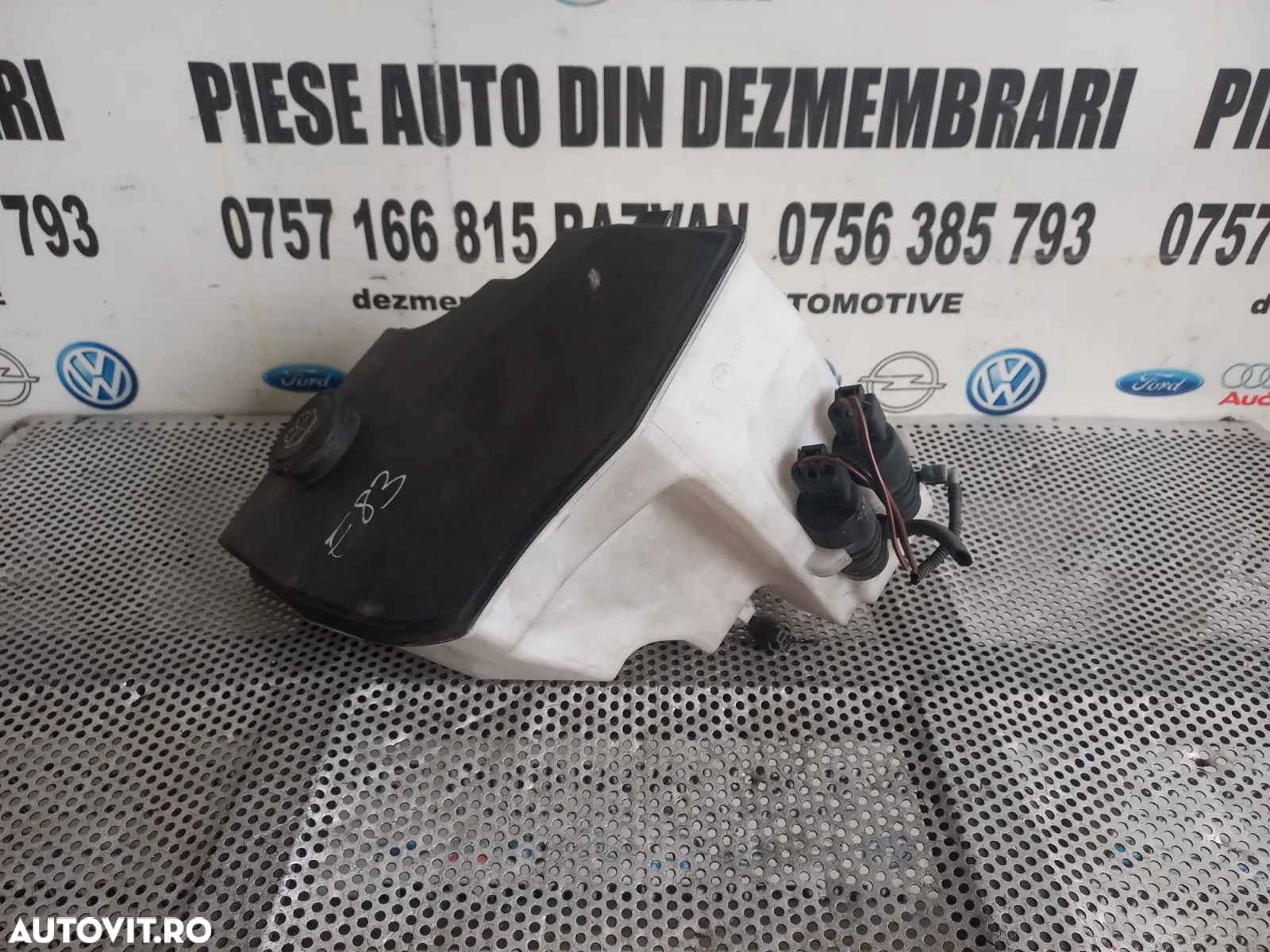Bidonas Vas Lichid Parbriz Stropgel Bmw X3 E83  Dezmembrez - Dezmembrari Arad - 5