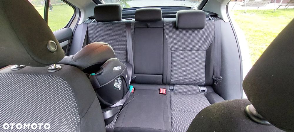 Skoda Octavia 1.6 TDI Active - 11