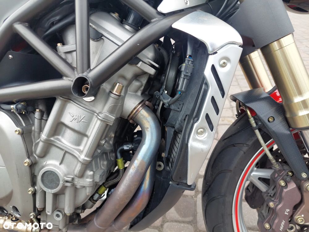 MV AGUSTA Brutale - 13