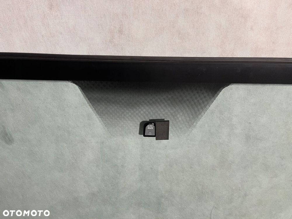 FORD MUSTANG COUPE/CABRIO SZYBA PRZEDNIA NOWA 2005-2014 - 4