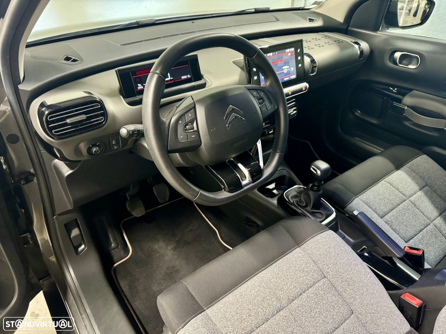 Citroën C4 Cactus 1.5 BlueHDi Feel Pack - 17