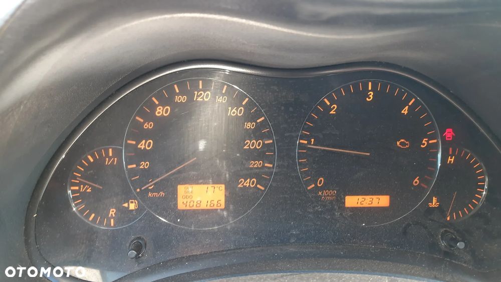 Toyota Avensis 2.0 D-4D Combi - 8