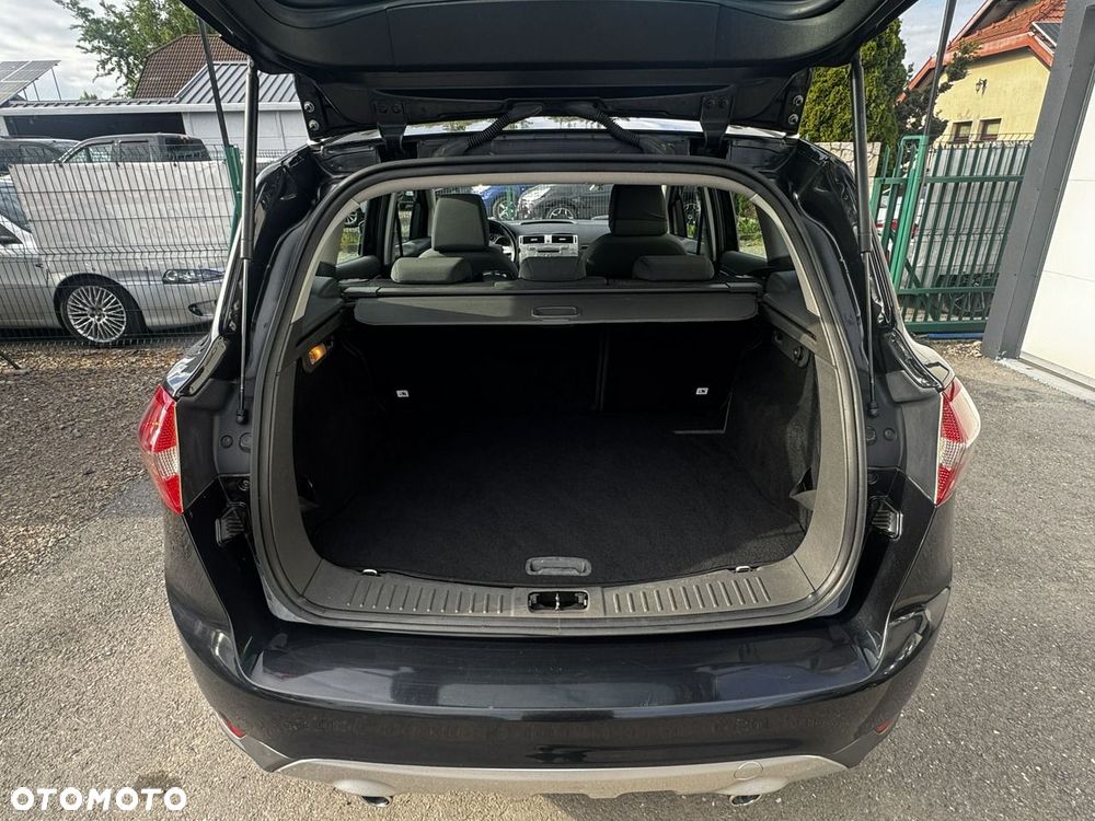 Ford Kuga - 16