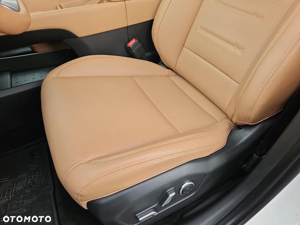 Hyundai Santa Fe 1.6 T-GDI PHEV Platinum 4WD 7os - 12